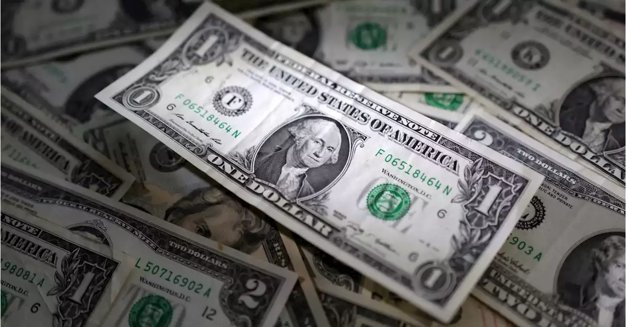 Dollar advances as banking crisis fears ease