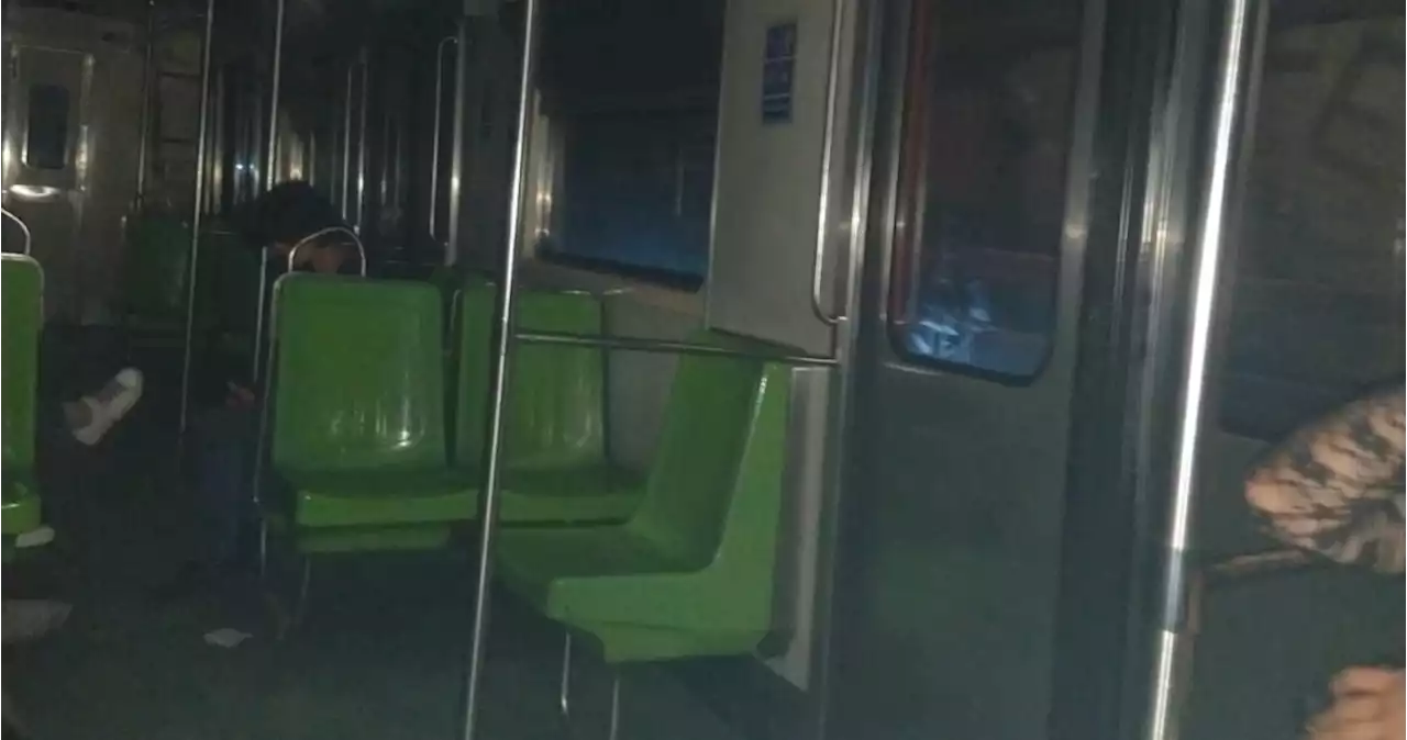 VIDEOS: Metro de CdMx suspende su servicio en 9 estaciones de L7 por falla eléctrica