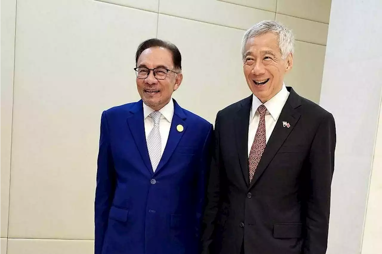 PM Lee and Malaysian PM Anwar reaffirm close ties on sidelines of Boao forum in China