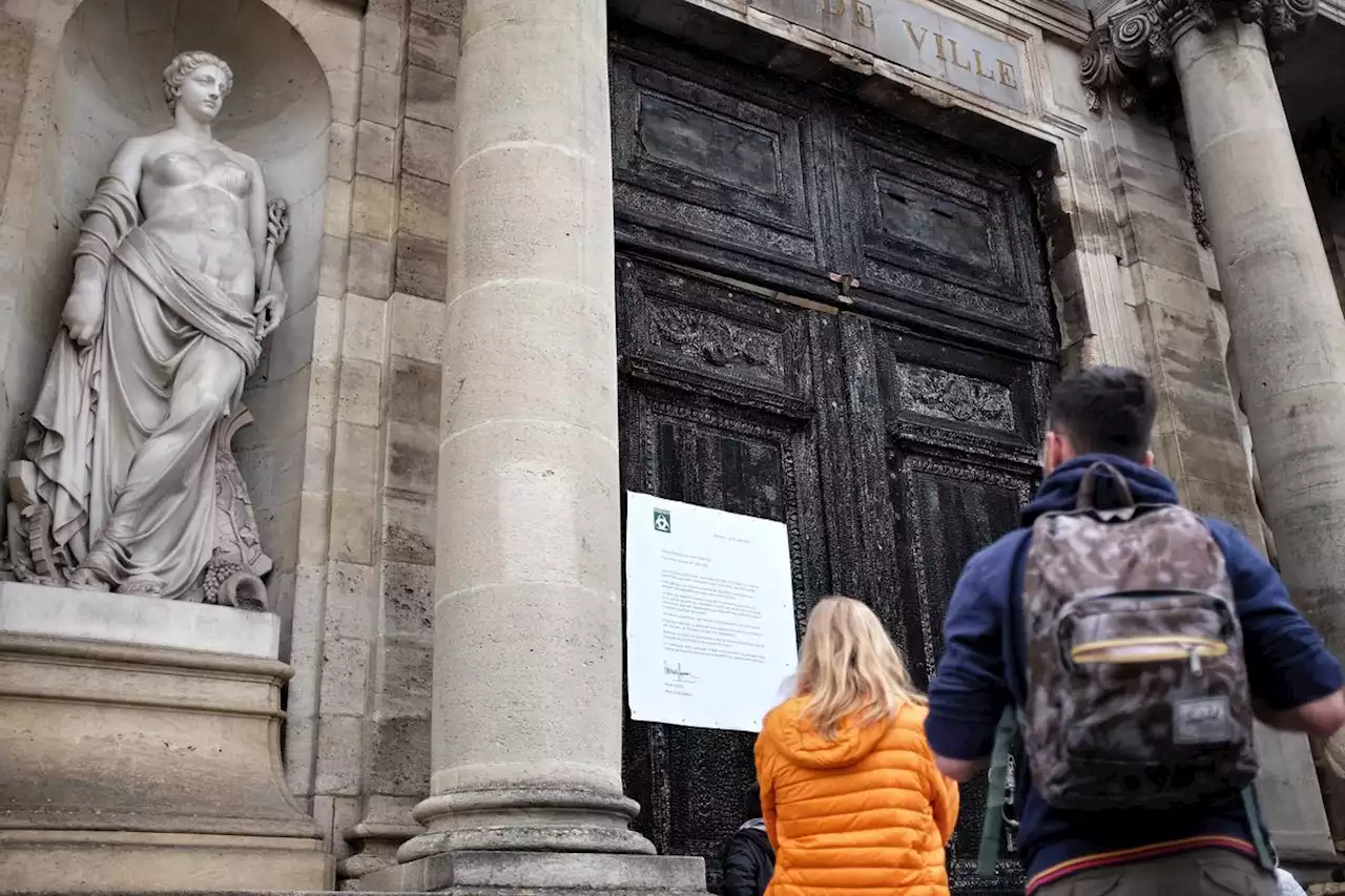 Incendie de la mairie de Bordeaux : « La menuiserie n’est pas réparable »