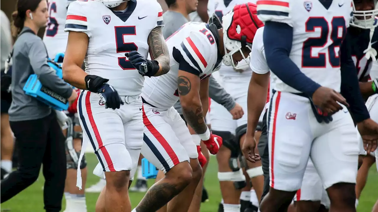 Arizona spring practice, No. 7: Another mixed bag on defense, Jonah Savaiinaea gets reps at RT