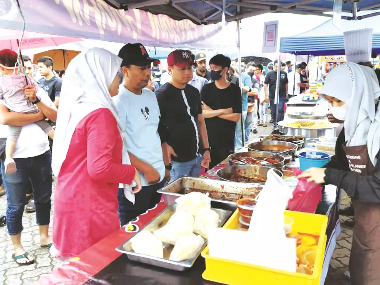 Belanja makan pada Ramadan lagi tinggi