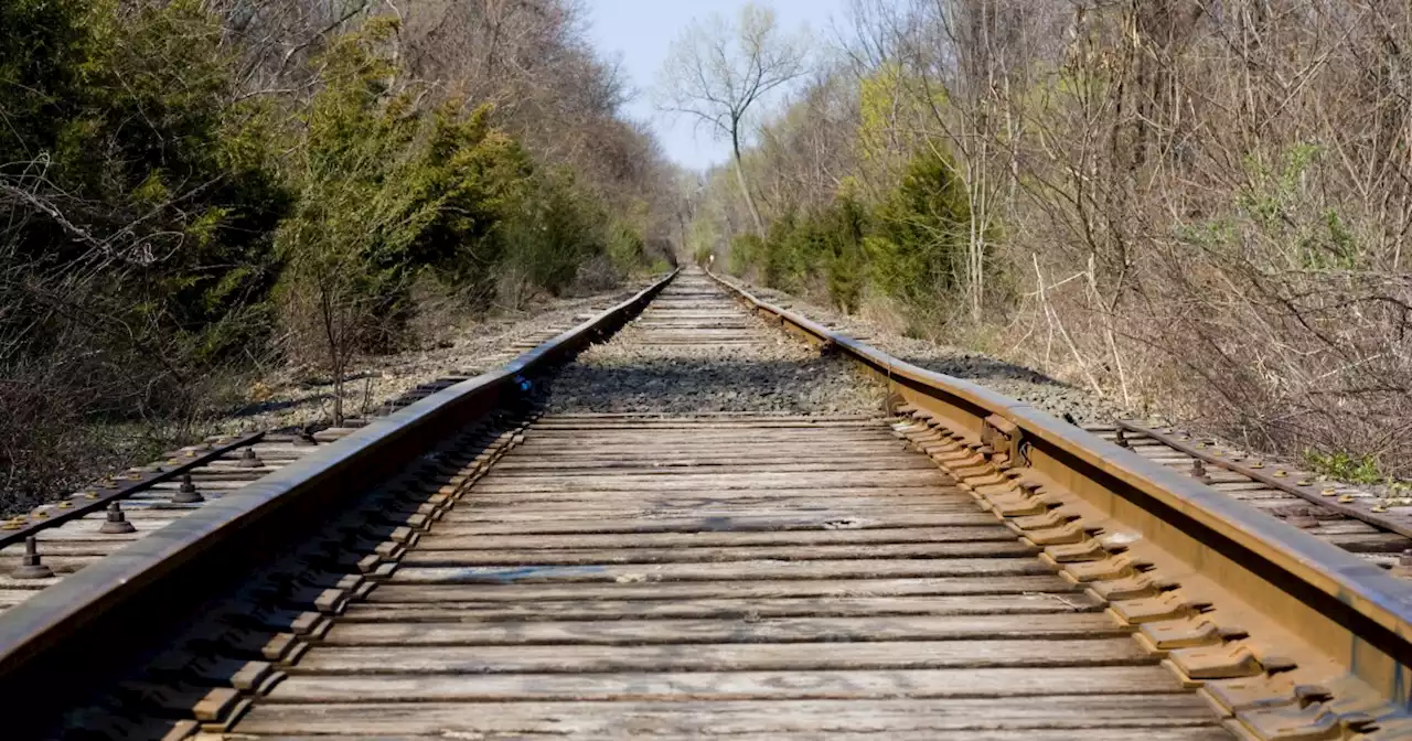 Fiery train derailment in Minnesota prompts evacuations