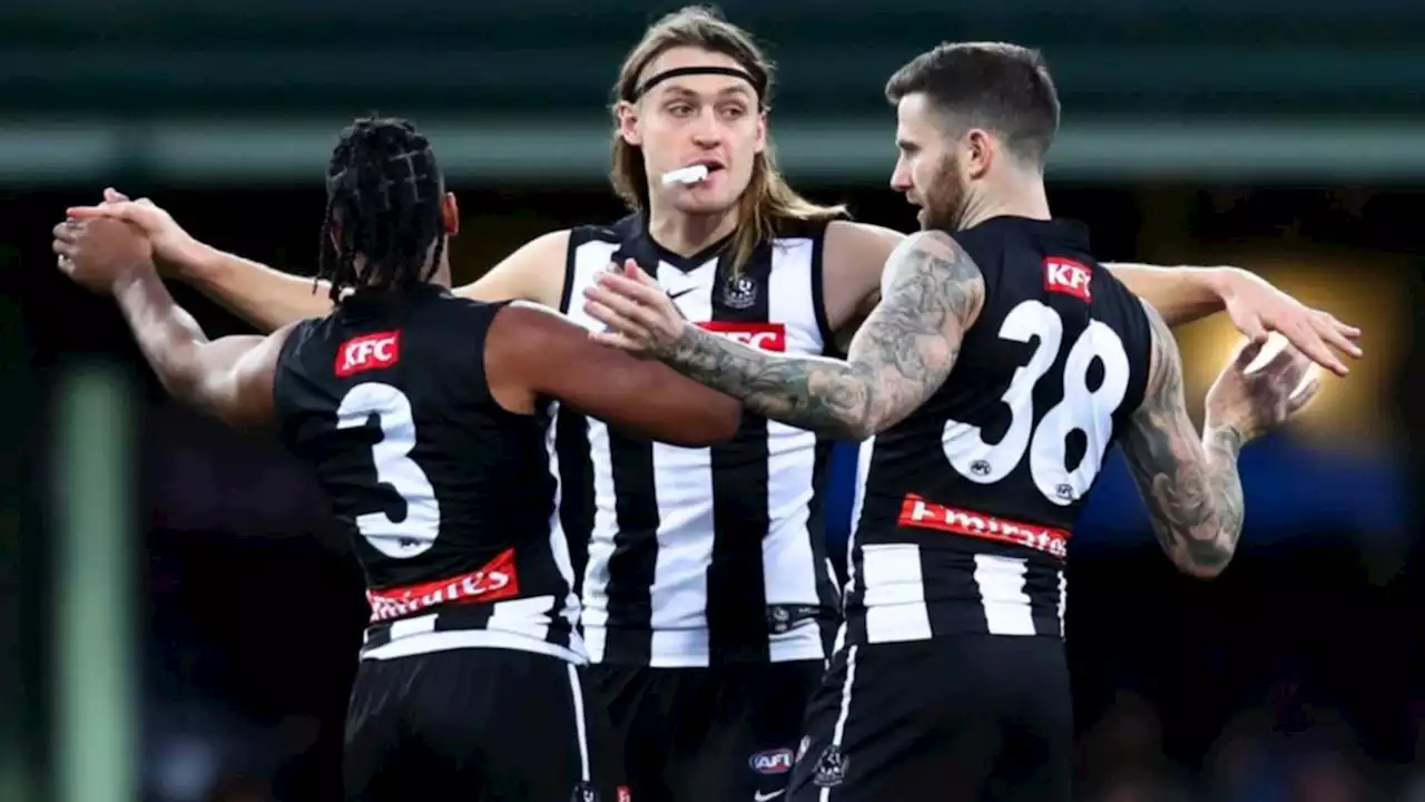 Magpies leader rushed to hospital after club makes worrying discovery