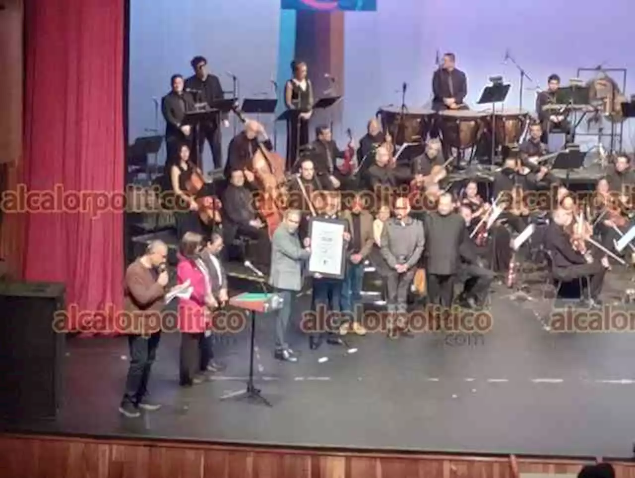 Xalapeños llenan Teatro del Estado, en homenaje a Rodolfo “Popo” Sánchez