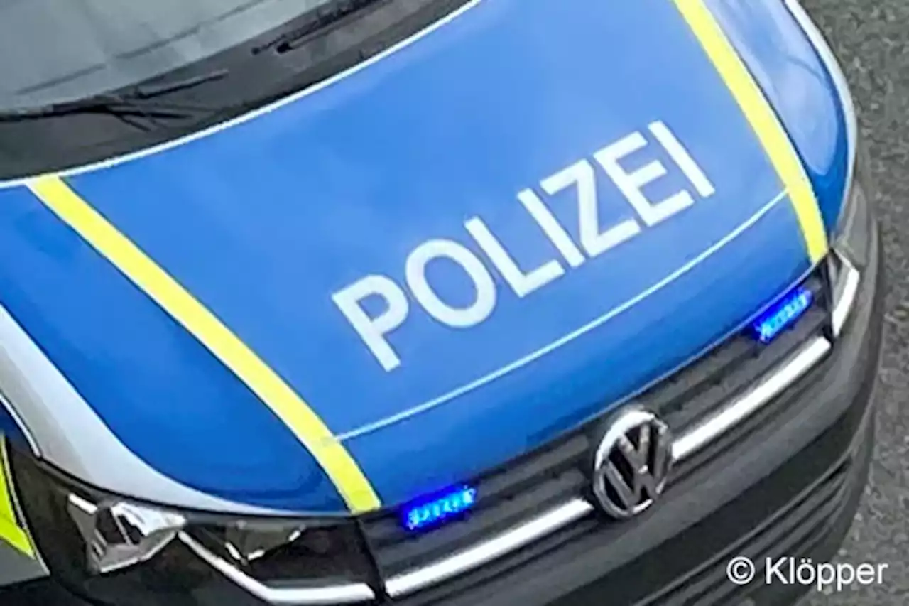 Feuerwehrhaus beschmiert: Polizei sucht Zeugen