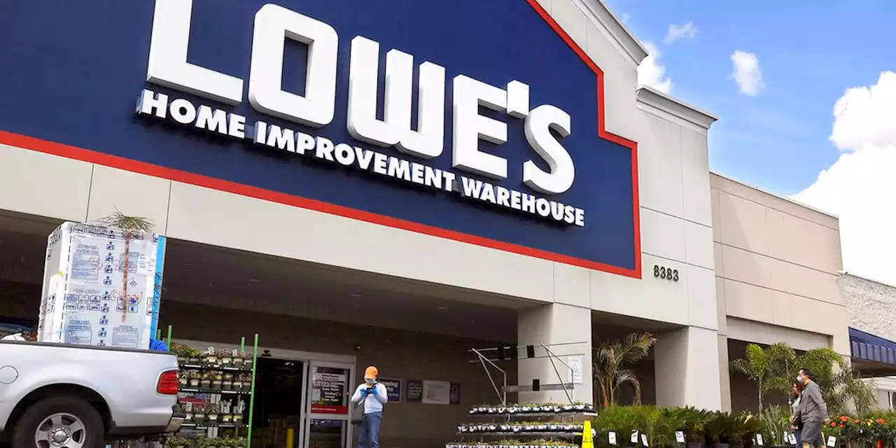 Lowe’s is giving away free flowers for Mother’s Day – here’s how to get yours