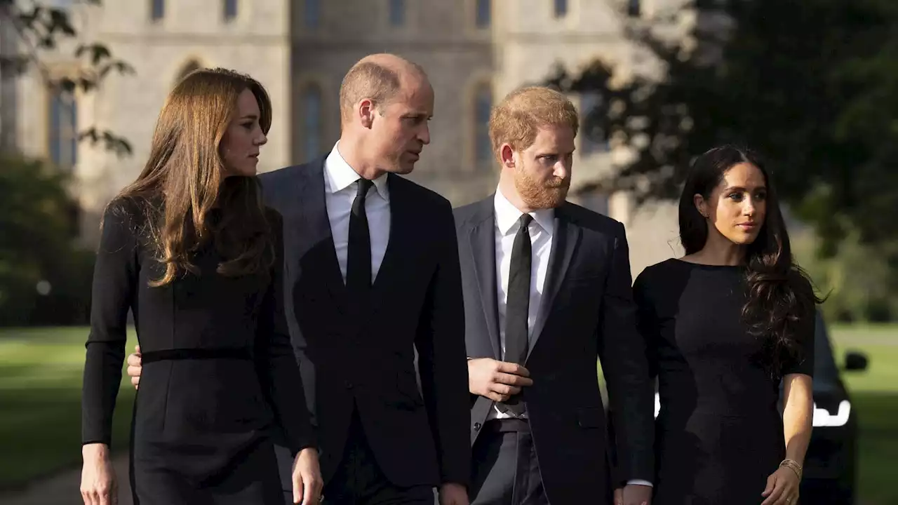 Couronnement de Charles III : pourquoi Kate et William ne parleront pas à Meghan et Harry