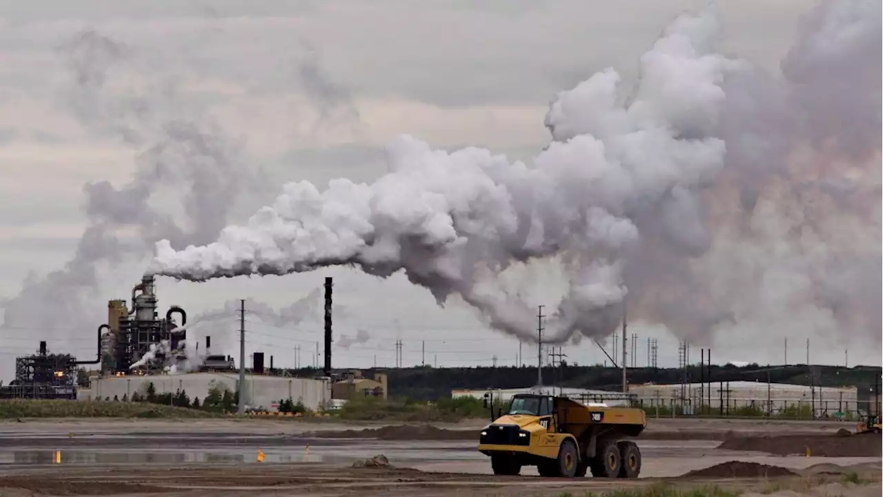 No ‘April Fools’ Joke: Albertans to see carbon tax increase on April 1, higher rebates also expected