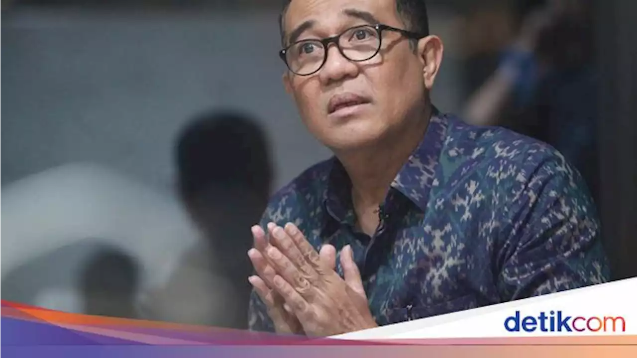 Bantah Disebut Keturunan Keluarga Miskin, Rafael Alun: Ibu Saya Sosialita