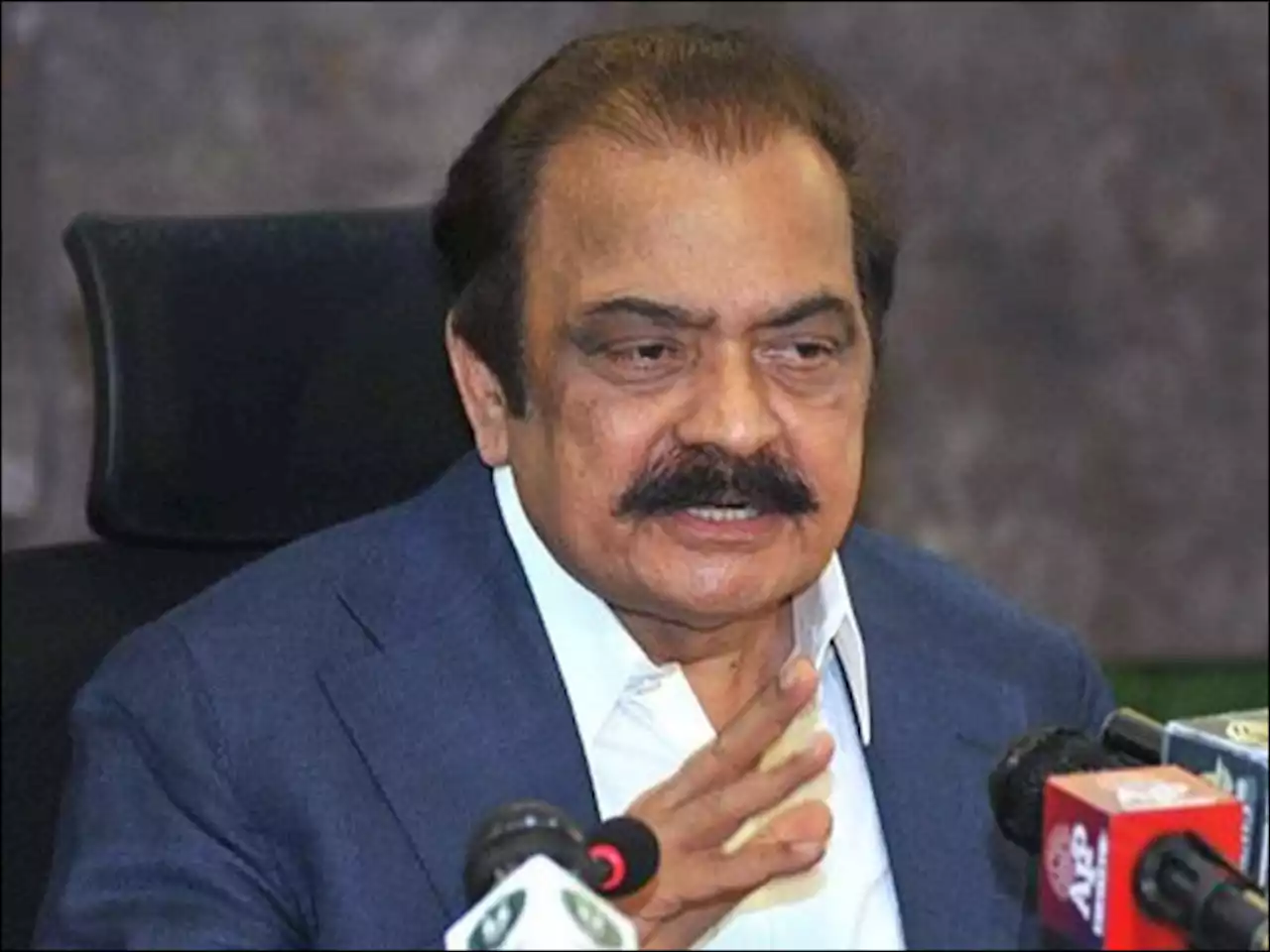 حکومت کی پی ٹی آئی کو ’مائنس عمران خان‘ پر مذاکرات کی پیش کش - ایکسپریس اردو