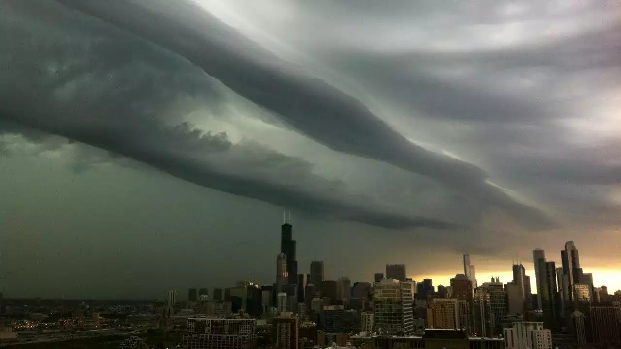 Chicago weather: Tornado watch issued as storms push through Chicago area Friday