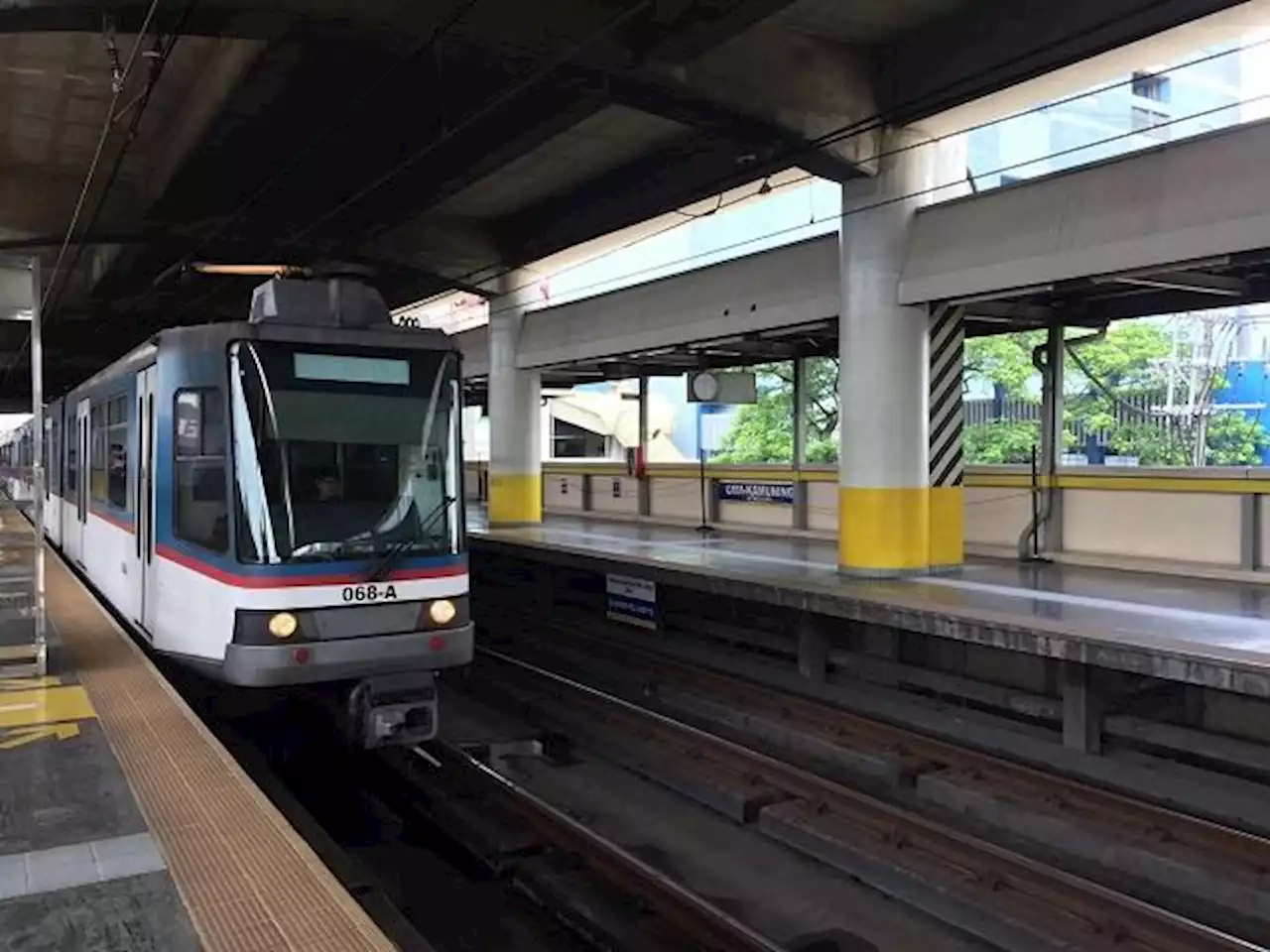 SC: LRT, MRT fare increases require prior notice, hearing to be valid