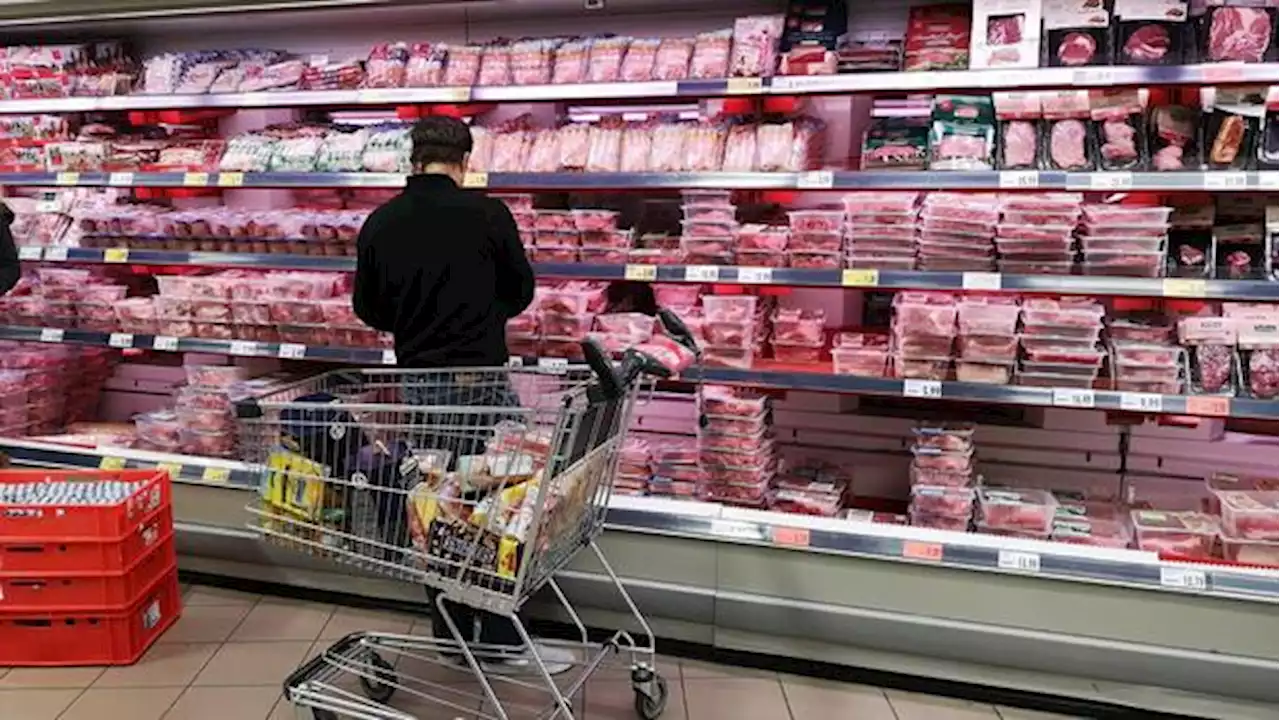 Inflation: Wer an höheren Preisen für Wurst und Schinken verdient