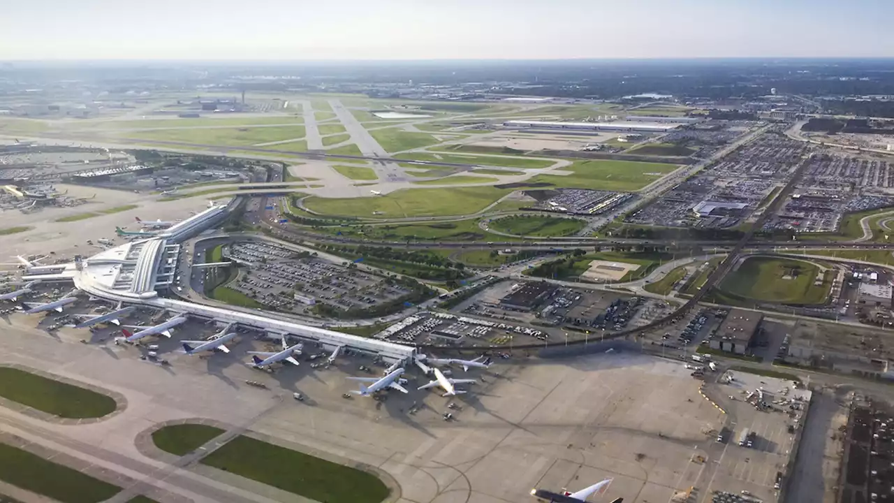 This website offers you a random airport every time you visit