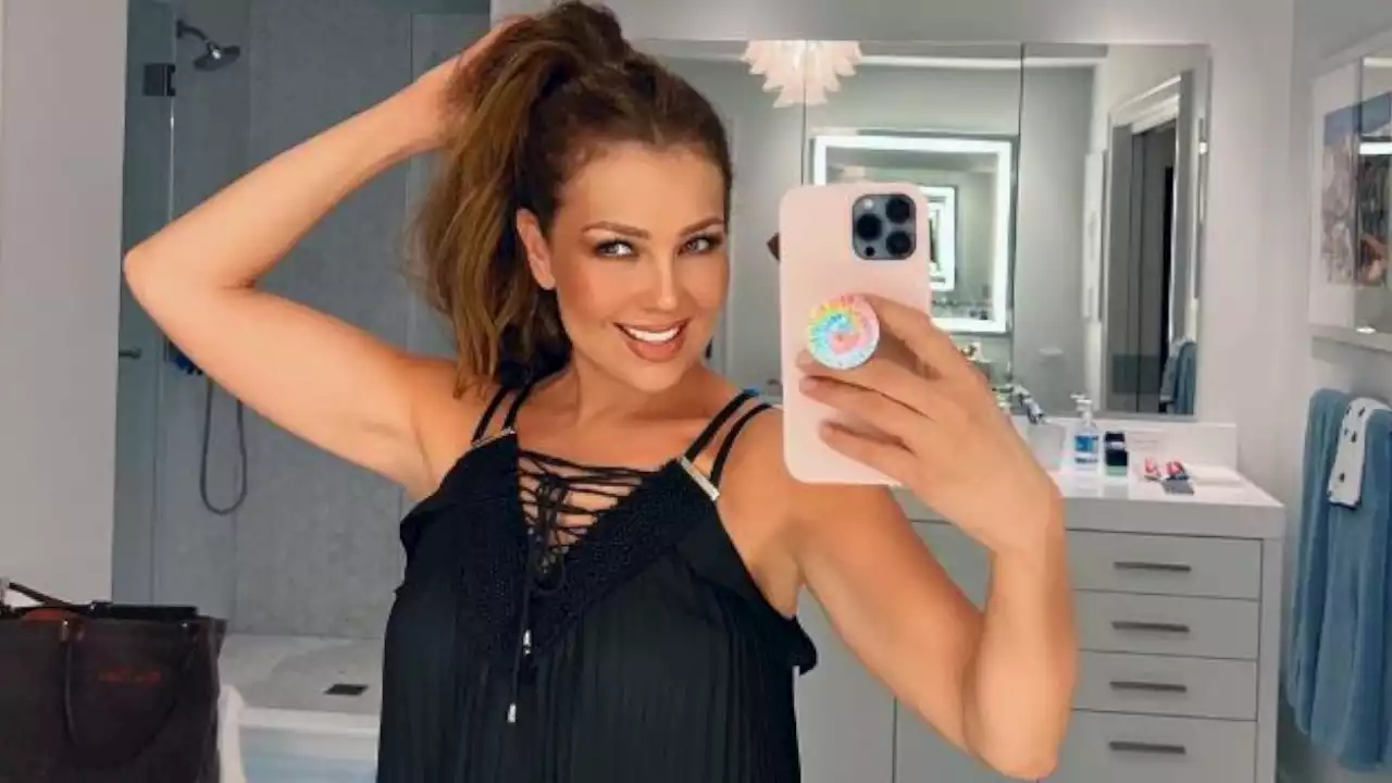 Thalía dejó ver su rostro sin maquillaje