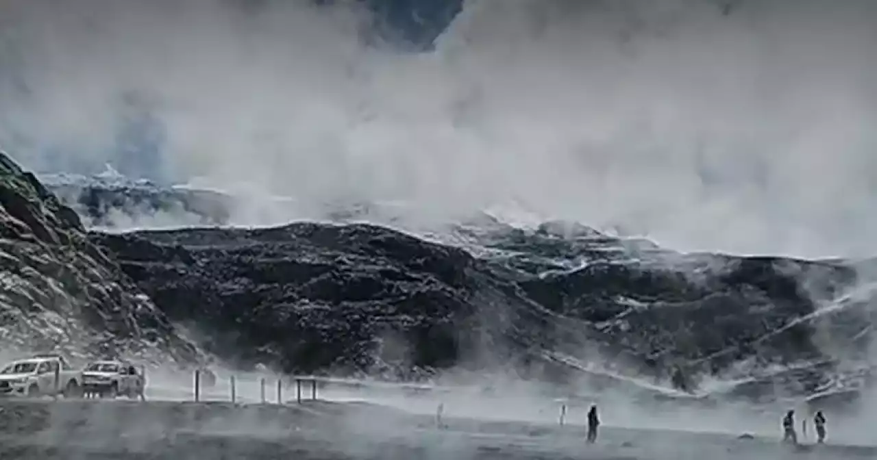 Alerta naranja en zona de influencia del volcán nevado del Ruiz