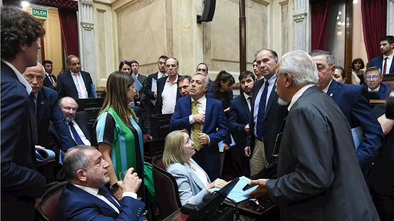 Senado: por falta de quórum y un 'temario antirreglamentario', fracasó la primera sesión del año