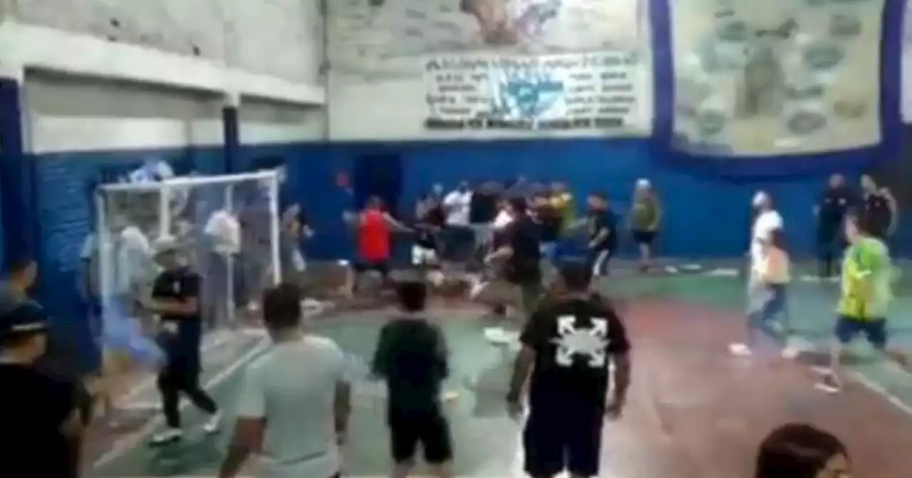 Argentina, la partita di calcio infantile degenera: è rissa tra i genitori dei bambini