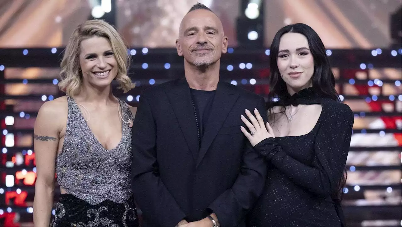 Eros Ramazzotti, la felicità del neononno per la nascita del nipotino Cesare: 'Il futuro è nelle tue mani'