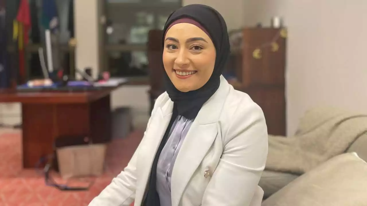 Breaking fast with Fatima Payman: How Ramadan has changed for Australia's first hijab-wearing senator