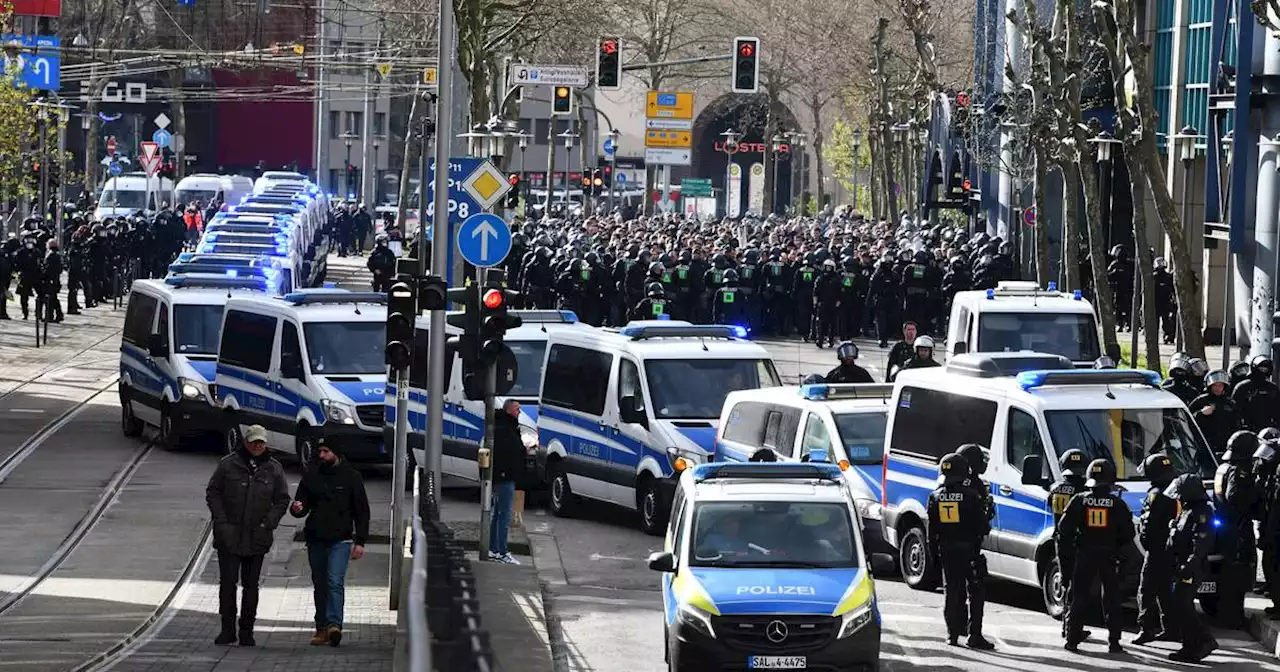 Polizei bereitet sich auf Großeinsatz vor: Hochrisiko-Spiel FCS-Waldhof am verkaufsoffenen Sonntag in Saarbrücken