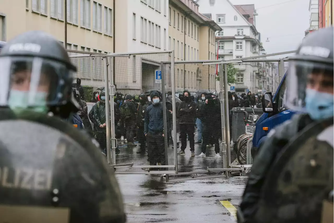 Weniger Repression – Zürich will Bussen für Teilnahme an unbewilligten Demos abschaffen