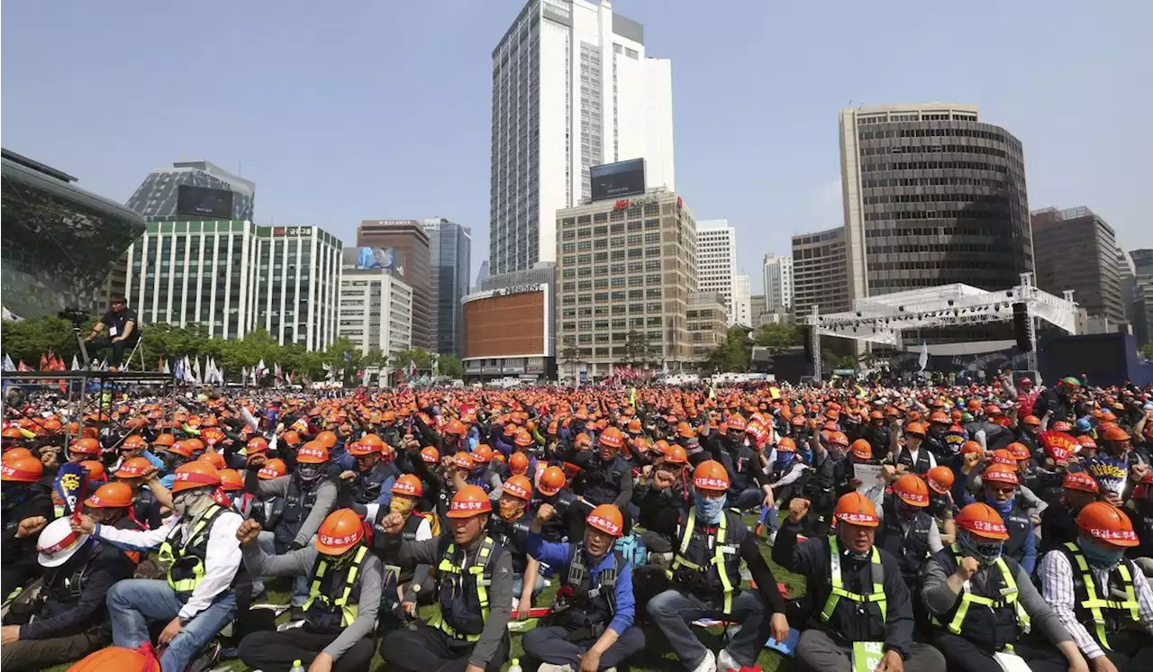 Clash over a 69-hour workweek reveals generational divide in South Korea