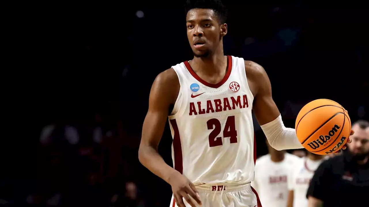 Alabama F Brandon Miller declares for 2023 NBA draft