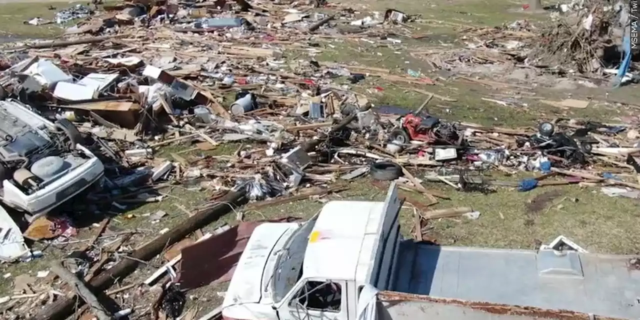 Tornado slams Little Rock, smashes rooftops, flips vehicles