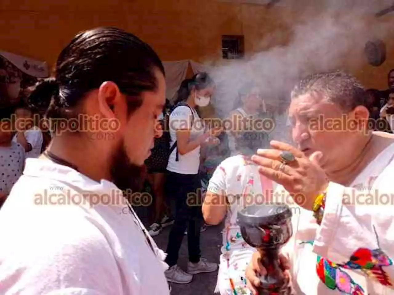 Encontrar trabajo, lo que más piden orizabeños este primer viernes de marzo