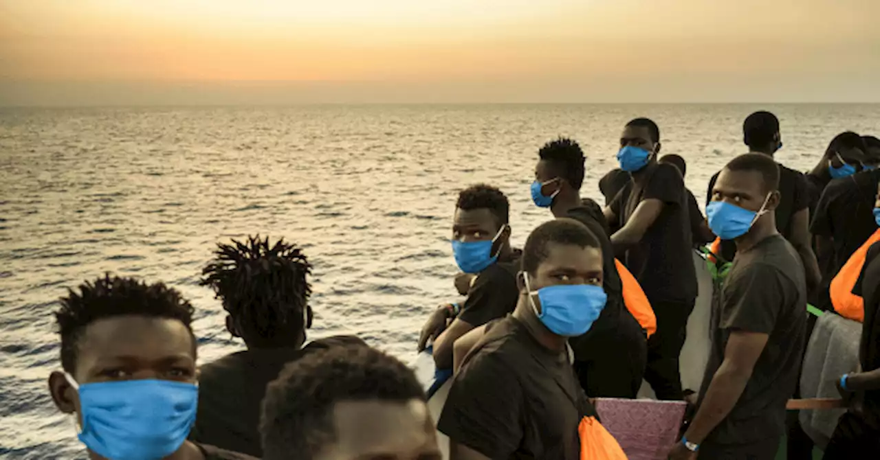 Italian Intelligence: 'Rescue' Ship NGOs Aid Smugglers, Increase Deaths