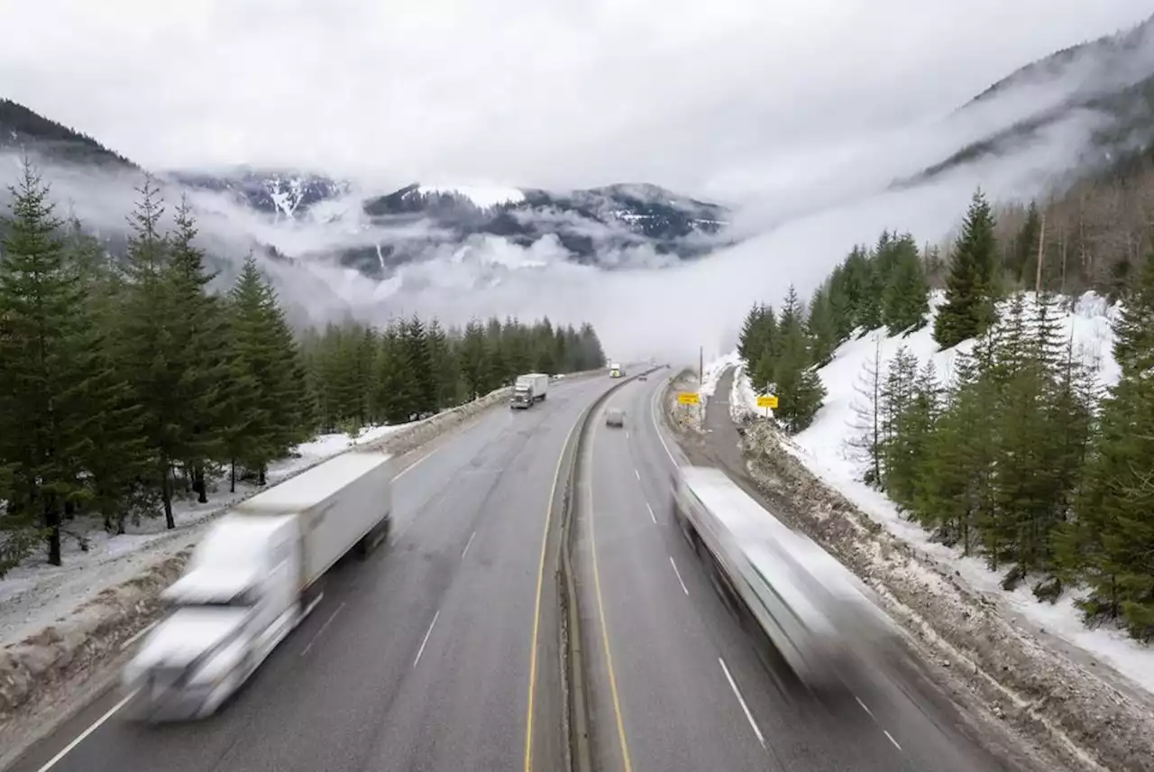 Highway between Hope and Merritt, British Columbia, closed due to extreme weather