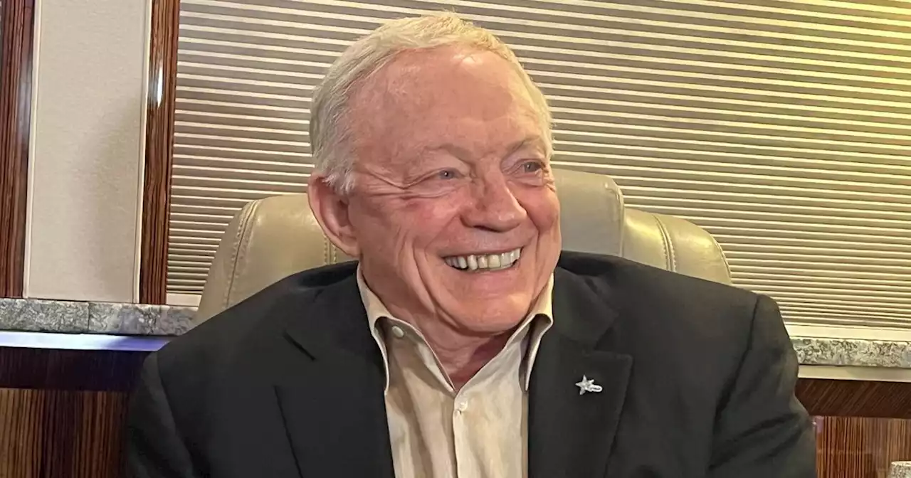 Jerry Jones talks Dak Prescott’s Tom Brady-esque ‘qualities’ and more from the NFL combine