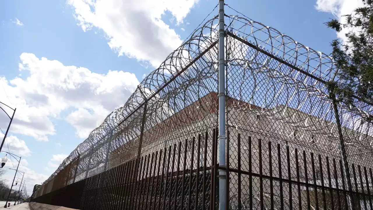 Inmate beaten to death in max security wing of Cook County Jail