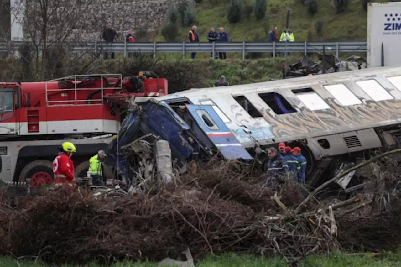 Families of Greece train crash victims grieve as protests grow