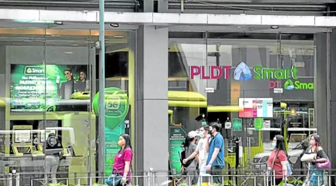 Makati City lifts closure order on Smart