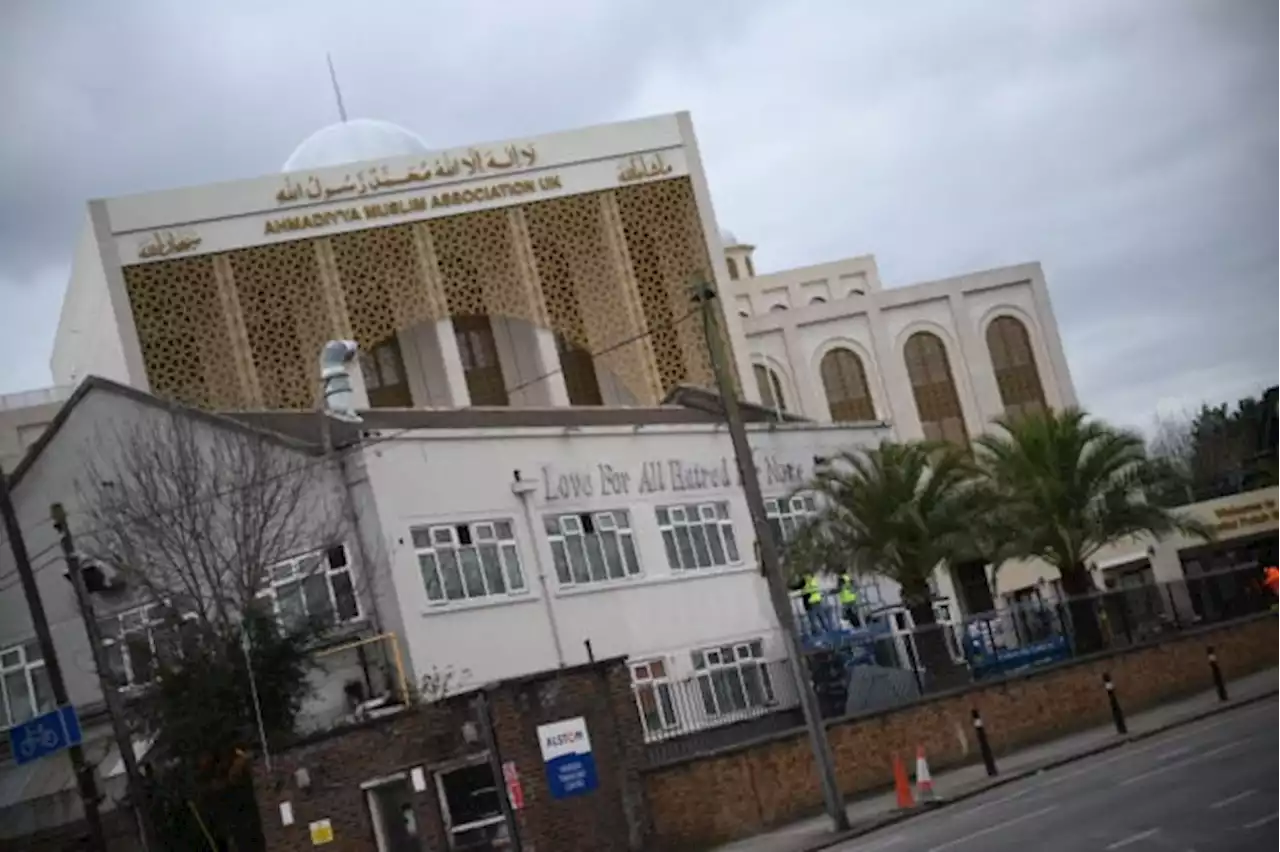 UK’s biggest mosque reopens after 2015 fire