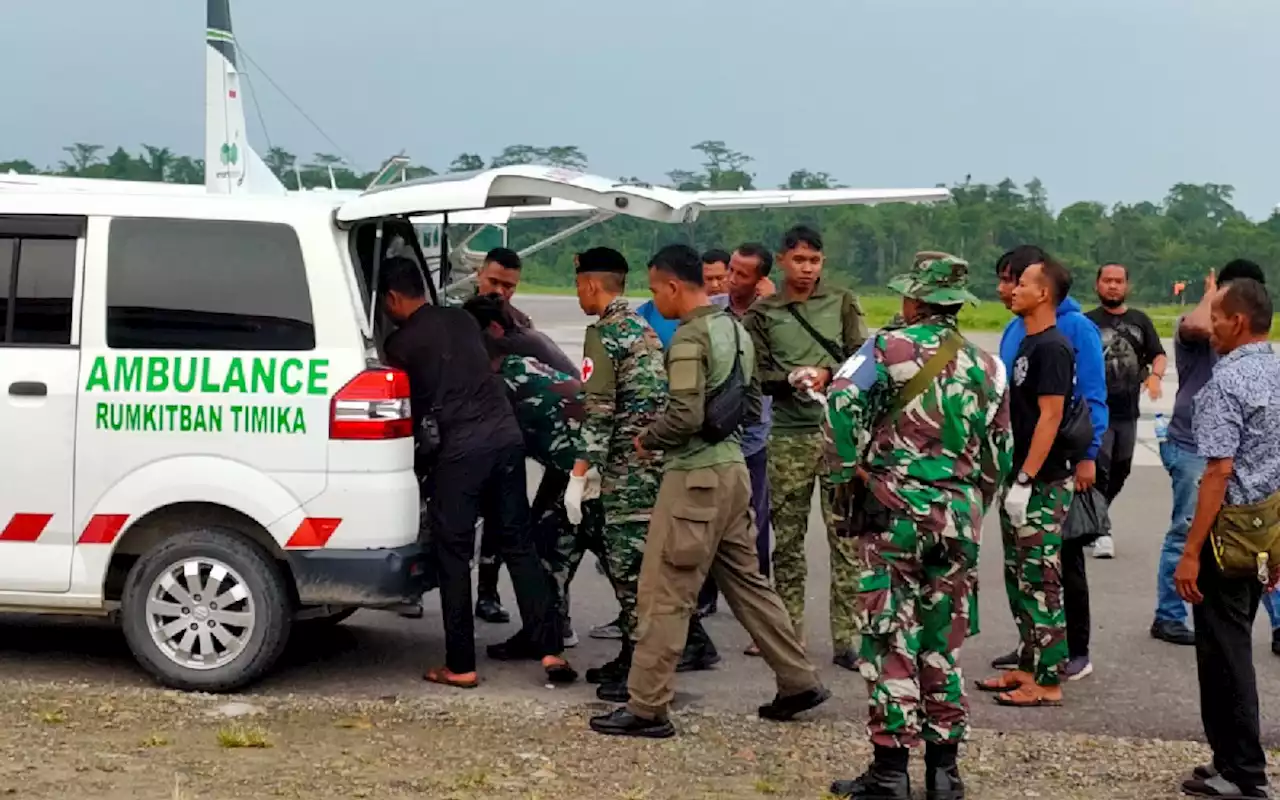 Jenazah Prajurit TNI Korban Penembakan KKB Dievakuasi ke Bone