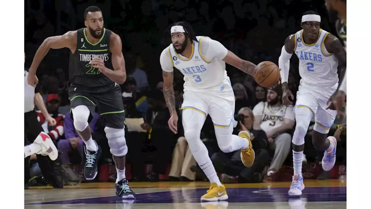 Anthony Davis’ big night is not enough in Lakers’ loss to Timberwolves