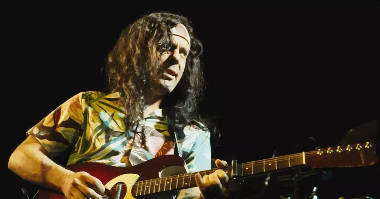 Appreciation: David Lindley, dead at 78, an arresting music great who was nearly arrested on stage in San Diego