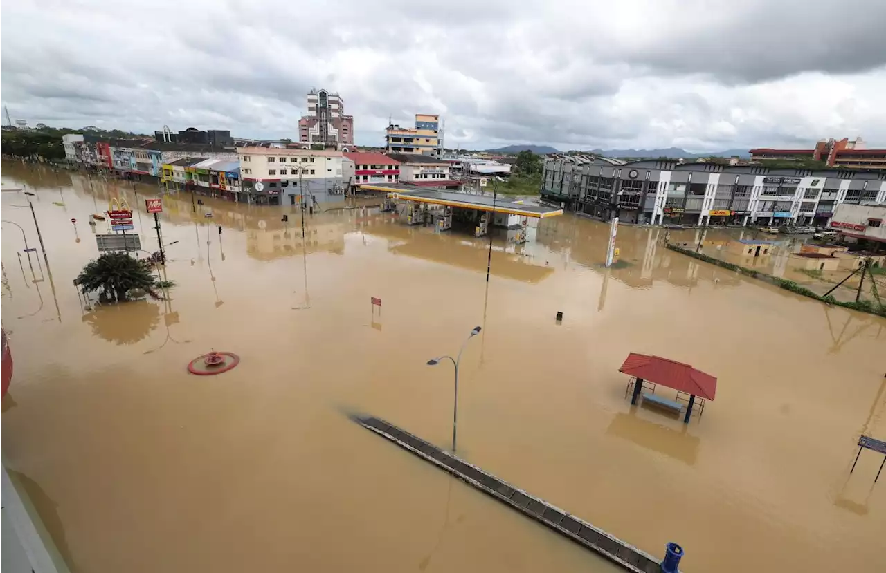 Floods: Selangor to send aid to Johor, says MB