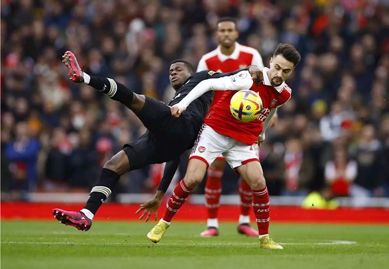 Soccer-Bournemouth's Billing scores 9.11 seconds after kickoff at Arsenal