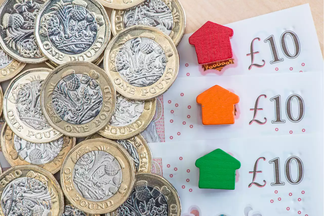 Thousands of households can apply for £500 cost of living loan