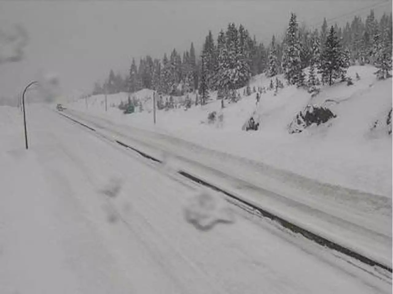 Coquihalla Highway closed between Hope and Merritt due to heavy snow