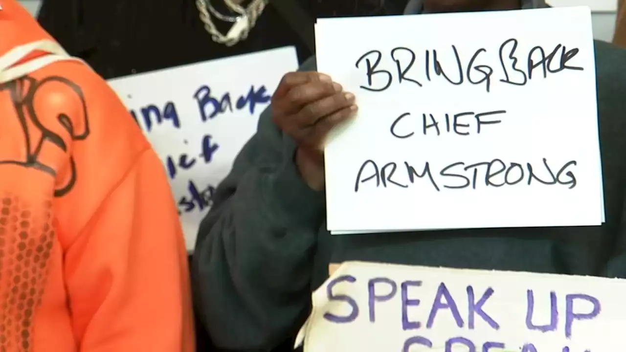 Amid string of Oakland violence, activists push for former Chief Armstrong to be rehired