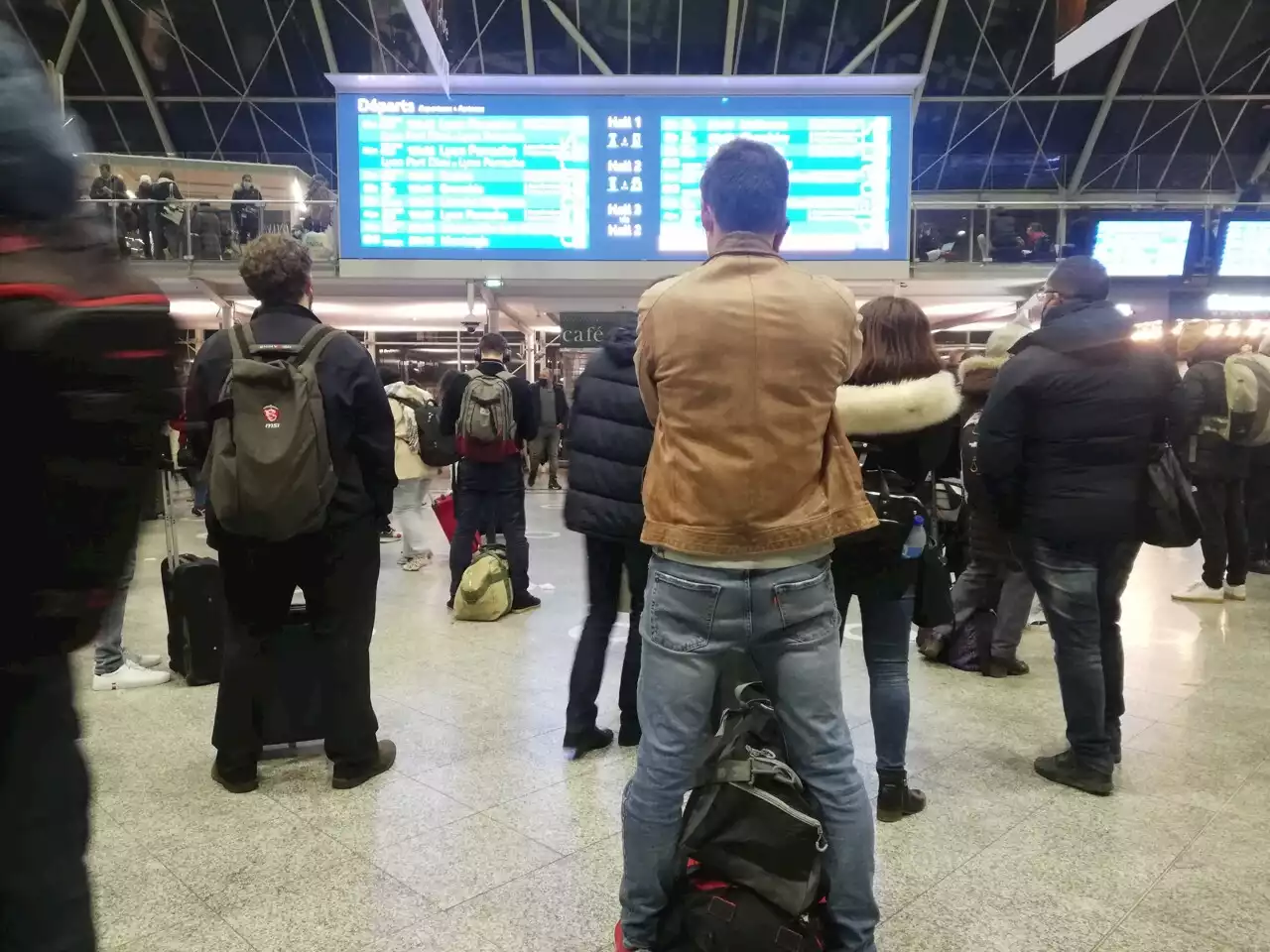 Grève du 7 mars à la SNCF : le trafic sera très perturbé, les prévisions