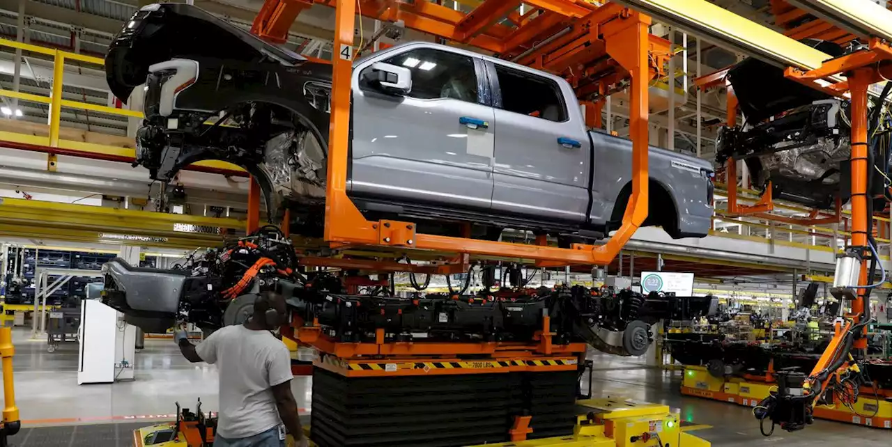 Here’s Why Both Ford and GM Have Shut Down Pickup Production