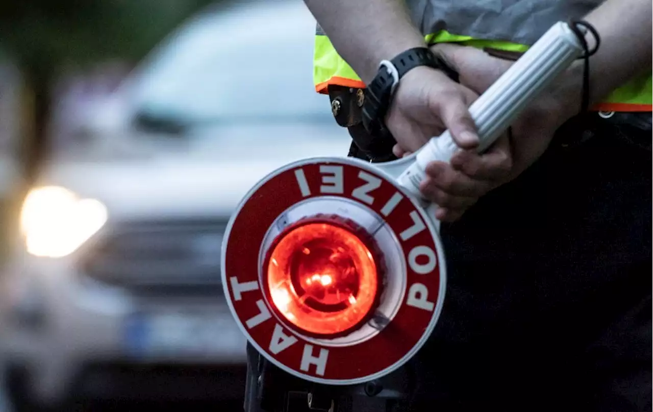 Neukölln: Push-Nachrichten verraten Drogendealer bei Verkehrskontrolle