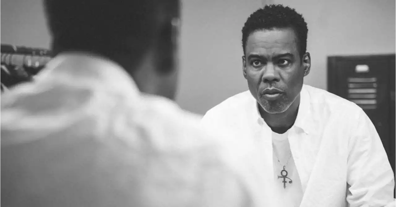 Chris Rock Behind the Scenes, On-Stage in 'Selective Outrage' Images